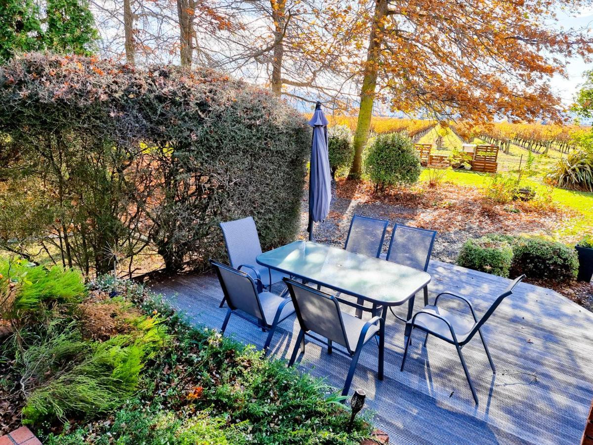 Fairhall Guest Lodge Woodbourne Экстерьер фото