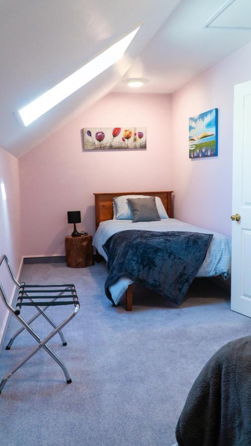 Fairhall Guest Lodge Woodbourne Экстерьер фото