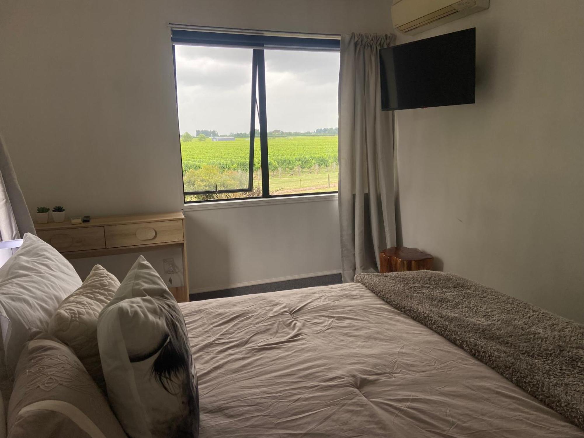 Fairhall Guest Lodge Woodbourne Экстерьер фото